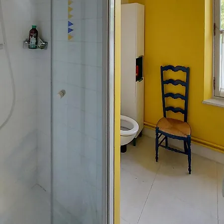 Дом отдыха Lovely In Sur