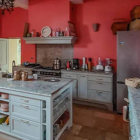 Vakantiehuis Awesome In Sur With Wifi Ingouville